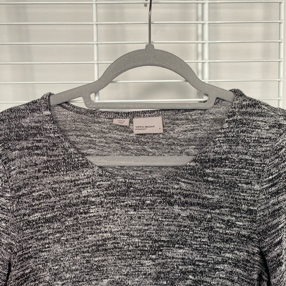 Vero Moda BodyCon Knit Grey Dress 3/4 Sleeves - Picture 3 of 4